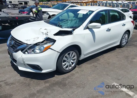 2016 Nissan Altima 2.5/2.5 S/2.5 Sl/2.5 Sr/2.5 Sv из США, поврежденный, VIN 1N4AL3AP3GC227898